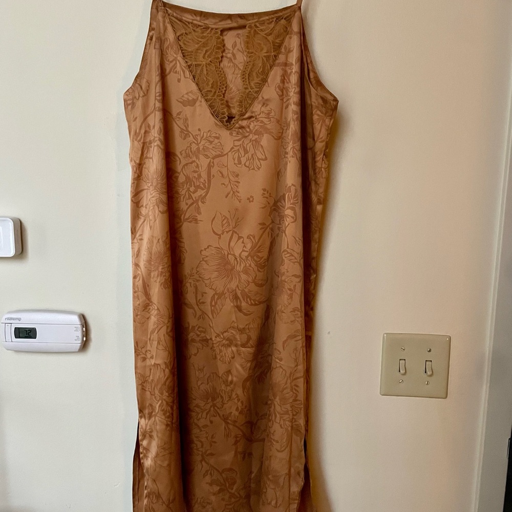 Silk/satin midi dress